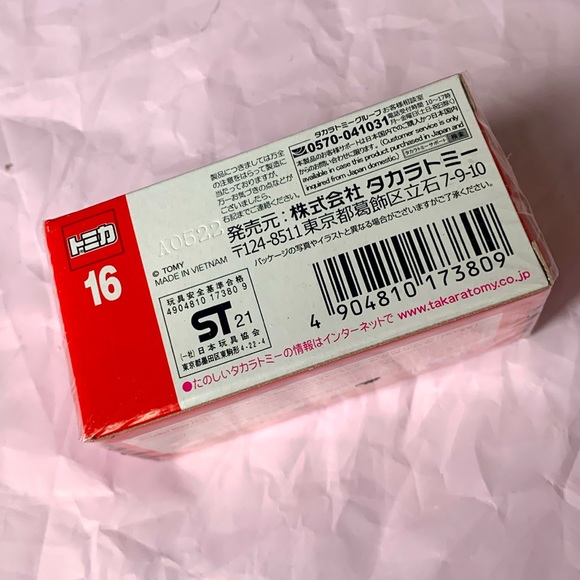 TAKARA TOMY FIAT 500e 1/59 - Picture 4 of 4